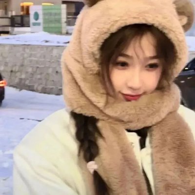 靓仔斗大鳄